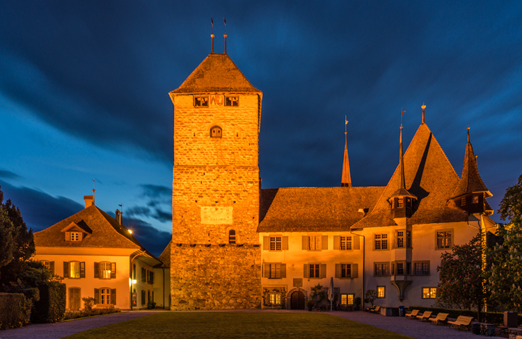 Schloss Castle Spiez