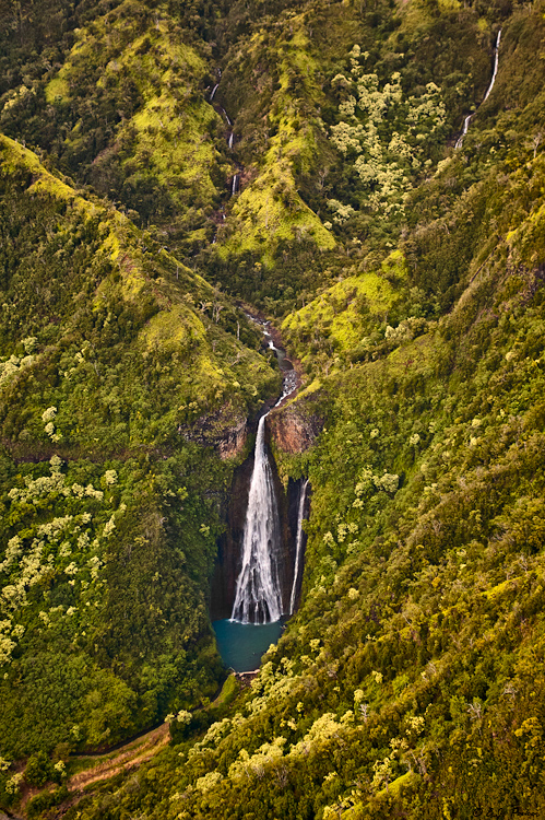 Manawaiopuna Falls, Kauai, HI